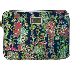 Lilly Pulitzer Southern Charm Tech Sleeve Laptop Case Blue Green 10” x 13.75”